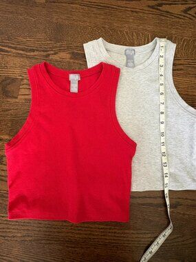 2-Pack - Tilly's Women’s Ribbed Cropped Tank Tops, Size Medium